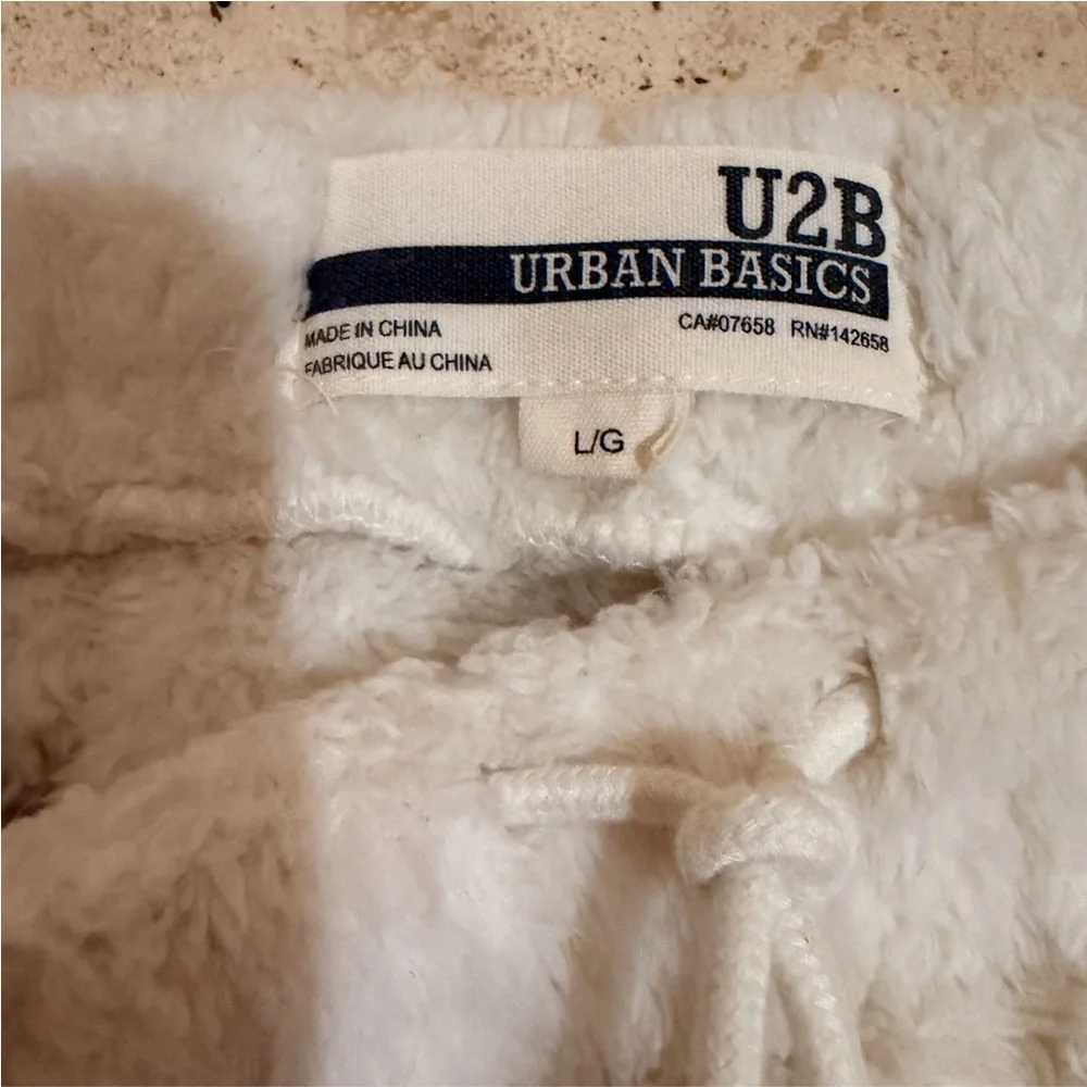 U2B Urban Basics Fuzzy Lounge Pants‎ size Large